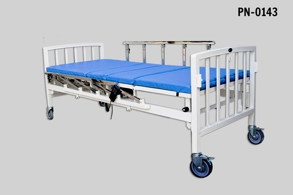 Giường điện 2 chức năng đầu và chân giường được làm từ nhựa ABS.